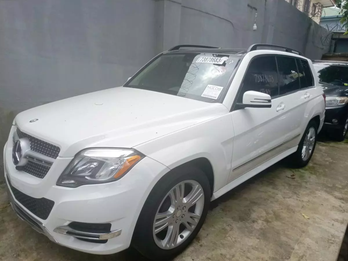 Mercedes-Benz GLK 350   - 2013