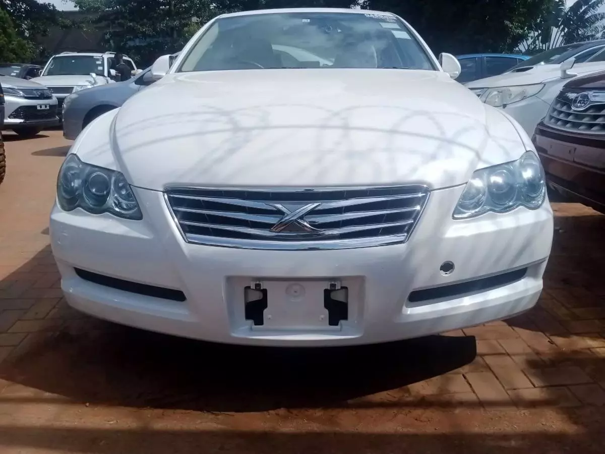 Toyota Mark X   - 2009