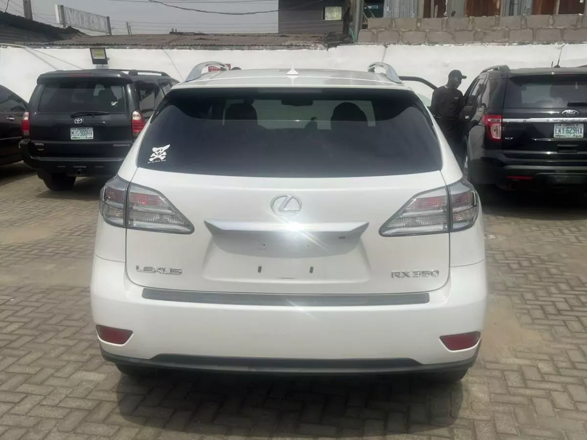 Lexus RX 350   - 2010