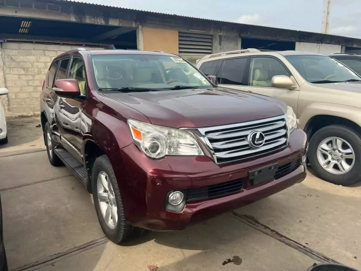 Lexus GX 460   - 2012