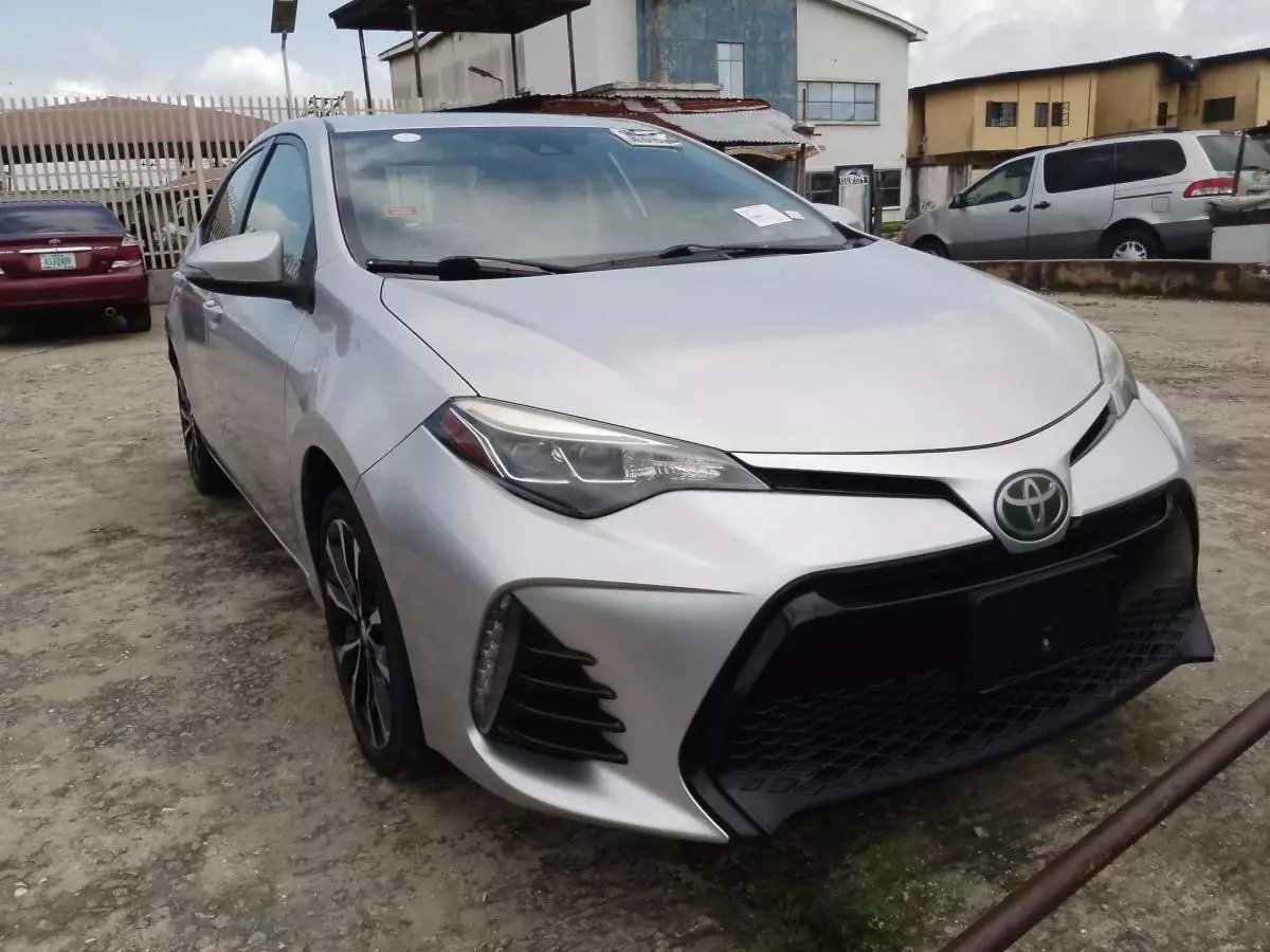 Toyota Corolla   - 2017