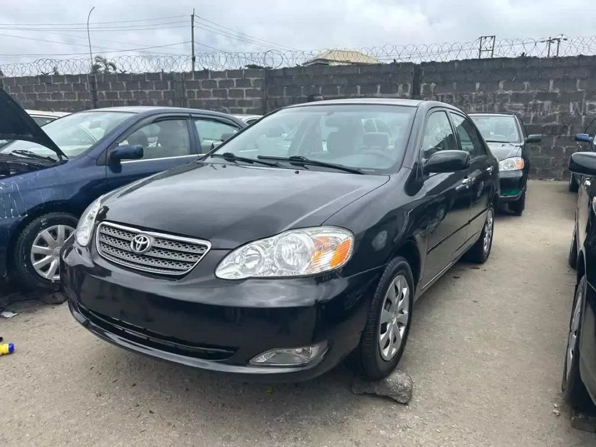 Toyota Corolla   - 2008