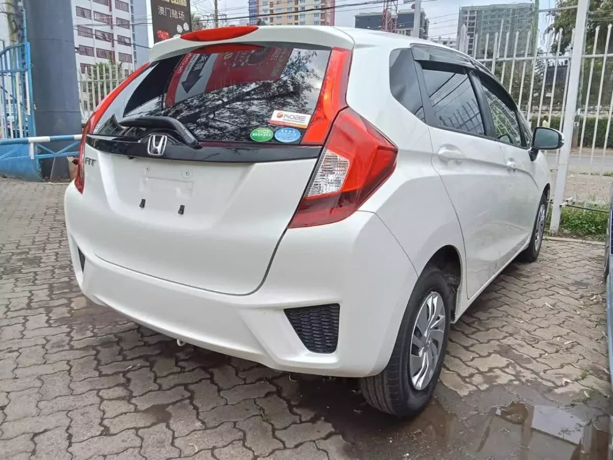 Honda Fit   - 2017