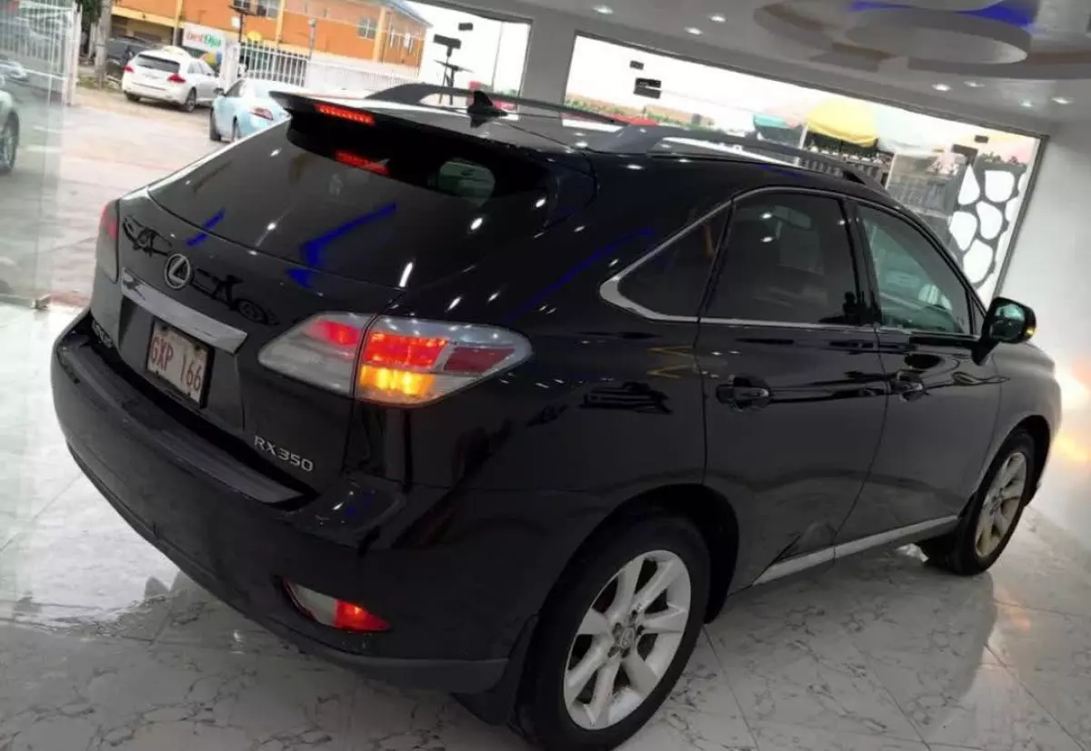 Lexus RX 350   - 2010