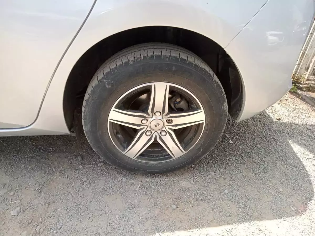 Toyota Auris - 2010