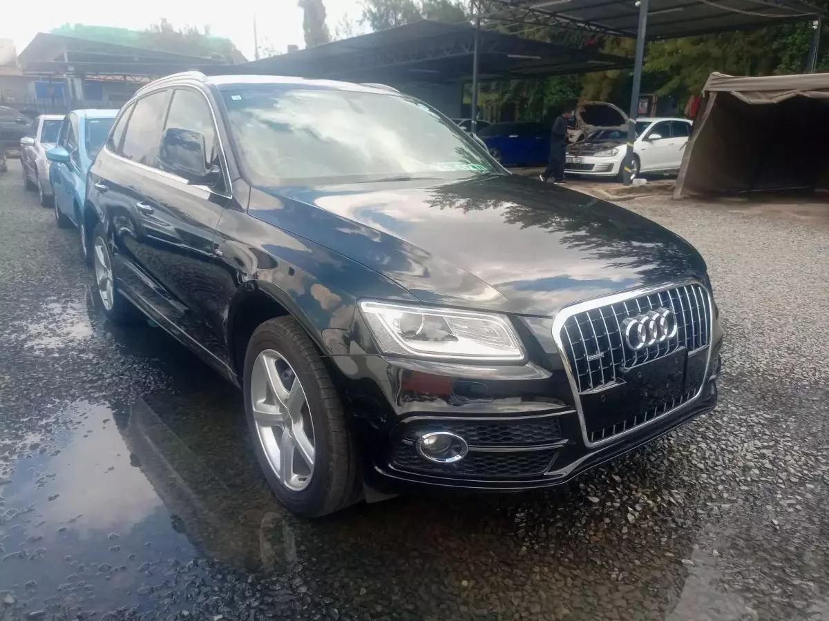 Audi Q5   - 2016