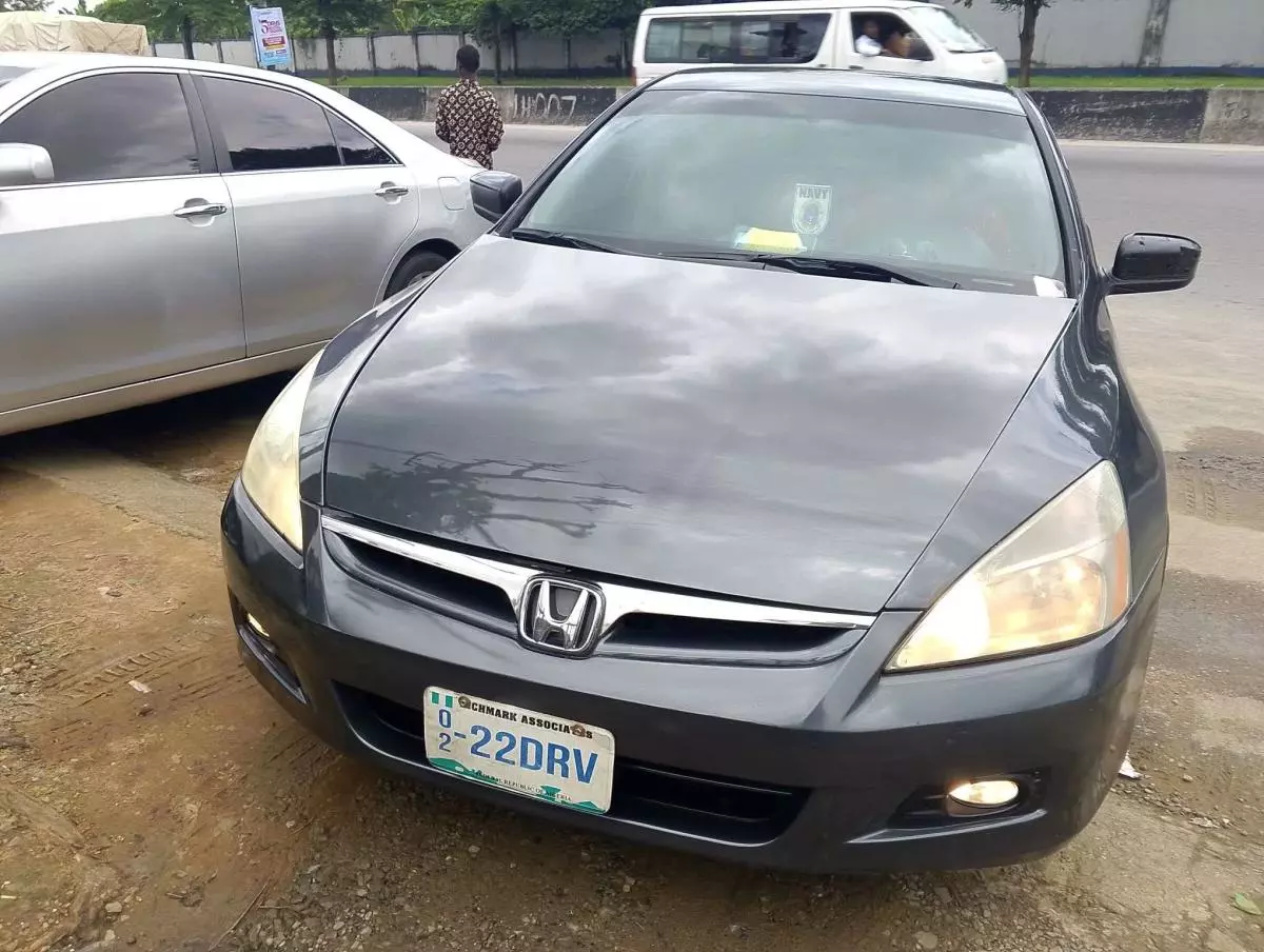 Honda Accord   - 2007