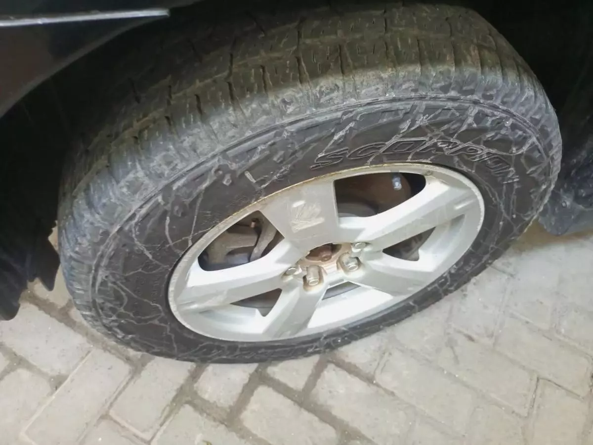 Toyota Harrier - 2011