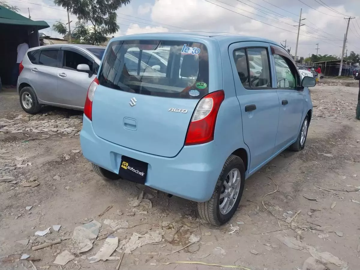 SUZUKI Alto GLX   - 2013