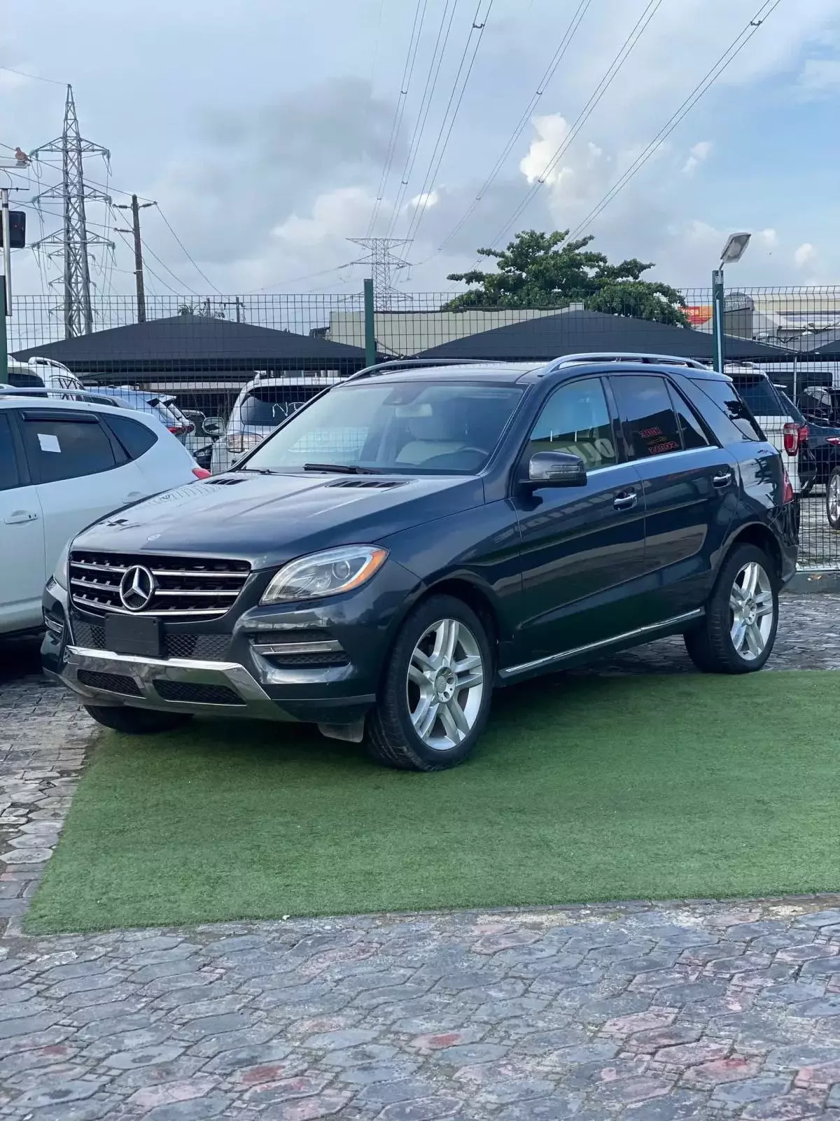 Mercedes-Benz ML 350   - 2013