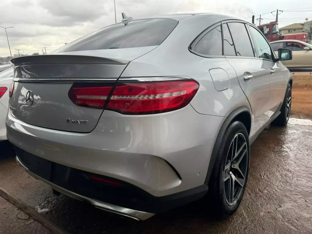 Mercedes-Benz GLE 450   - 2016