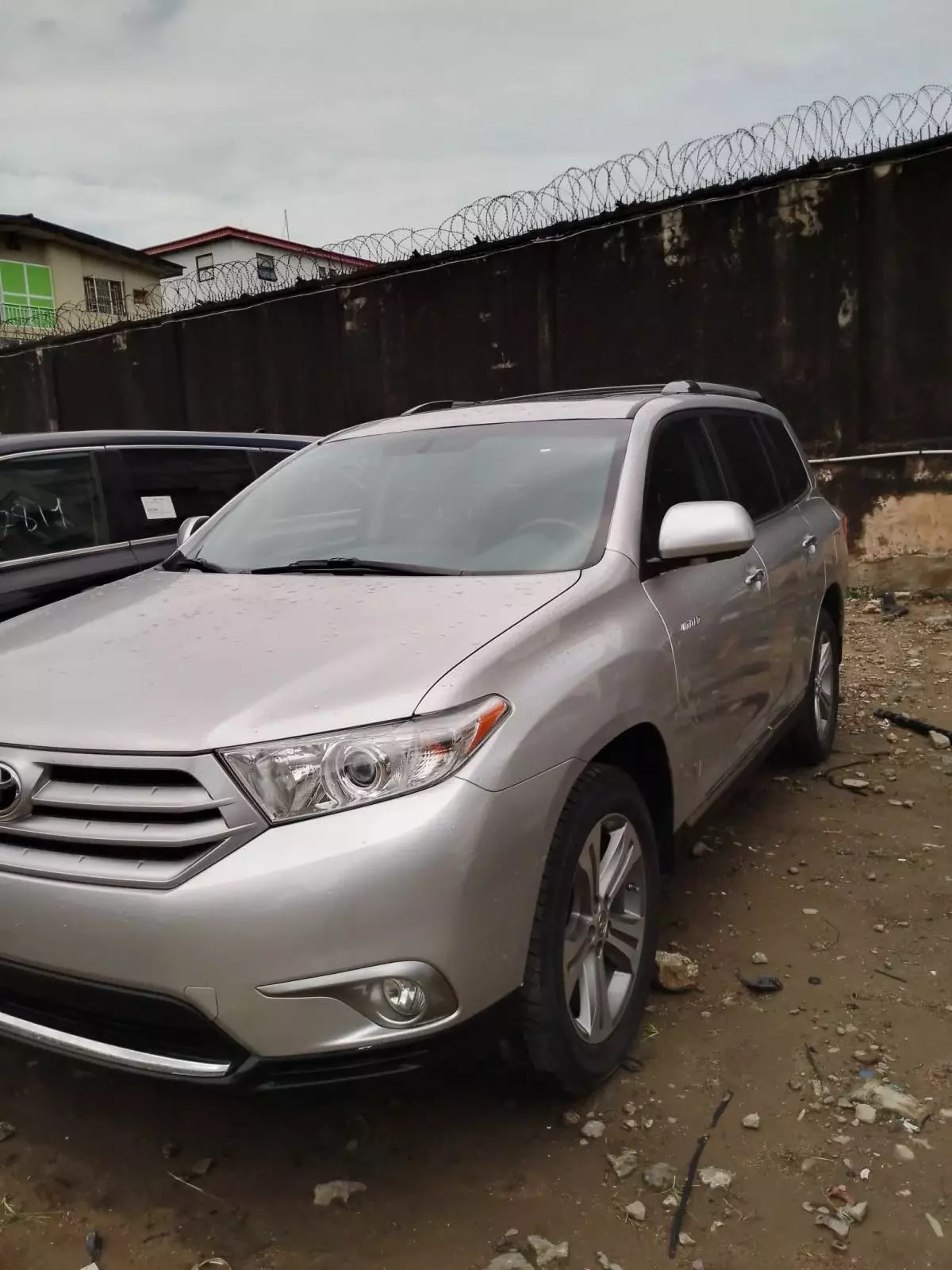 Toyota Highlander   - 2011