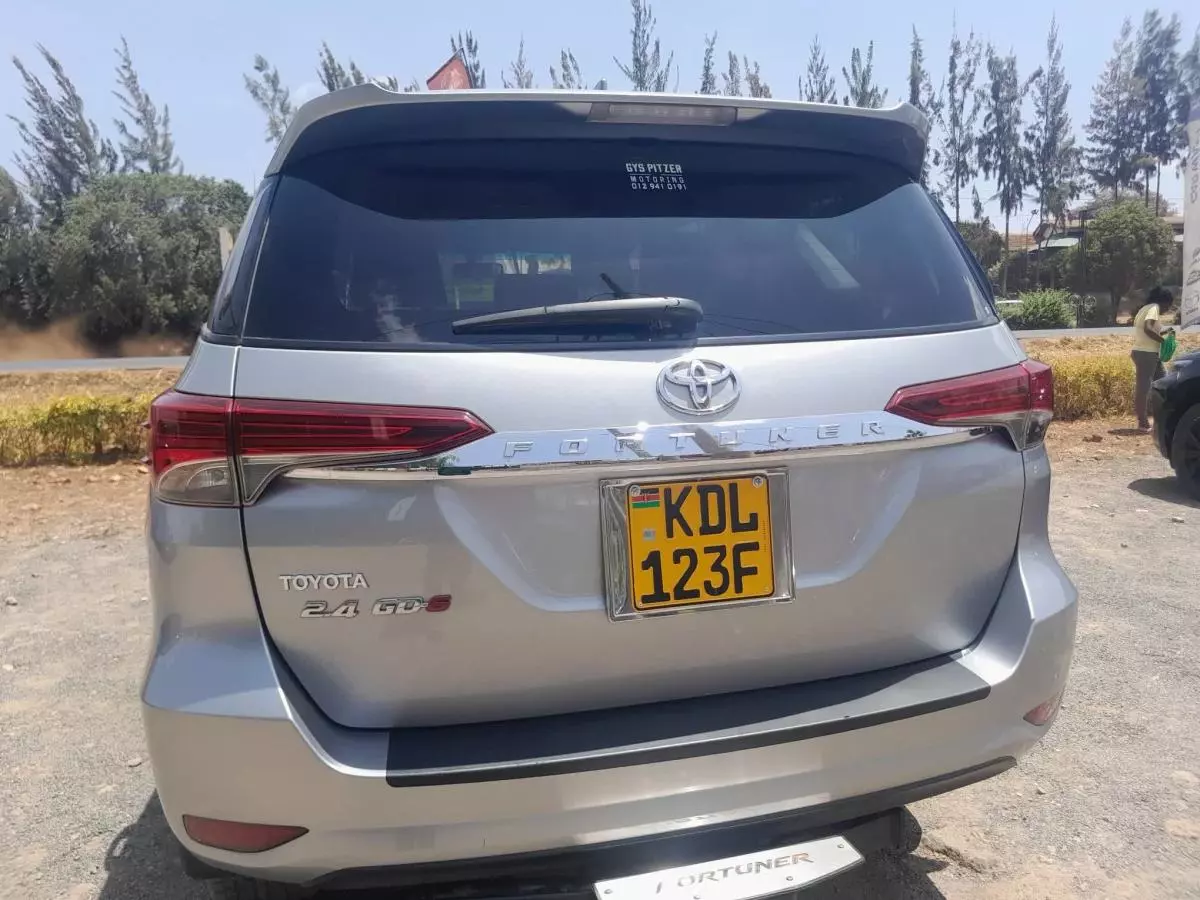 Toyota Fortuner - 2018