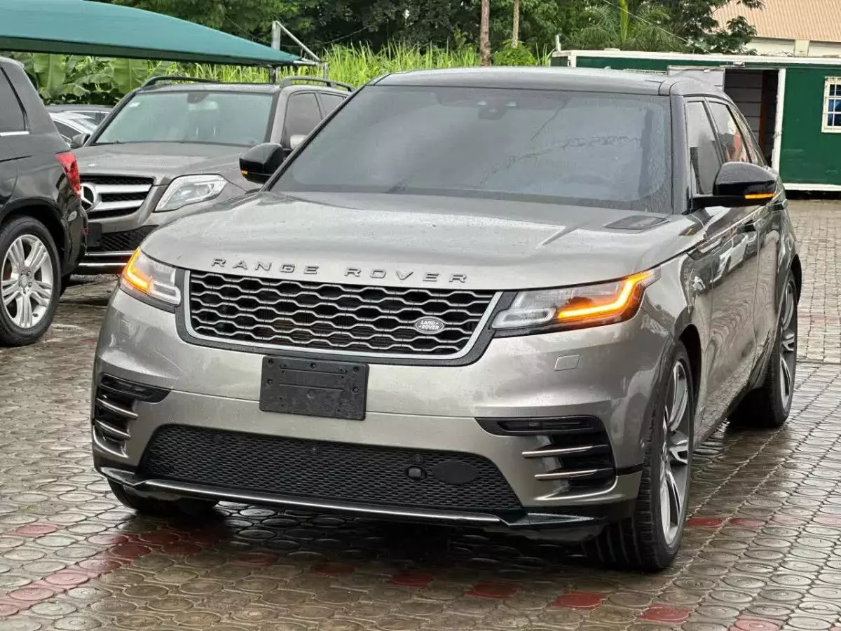 Land Rover Range Rover Velar   - 2019