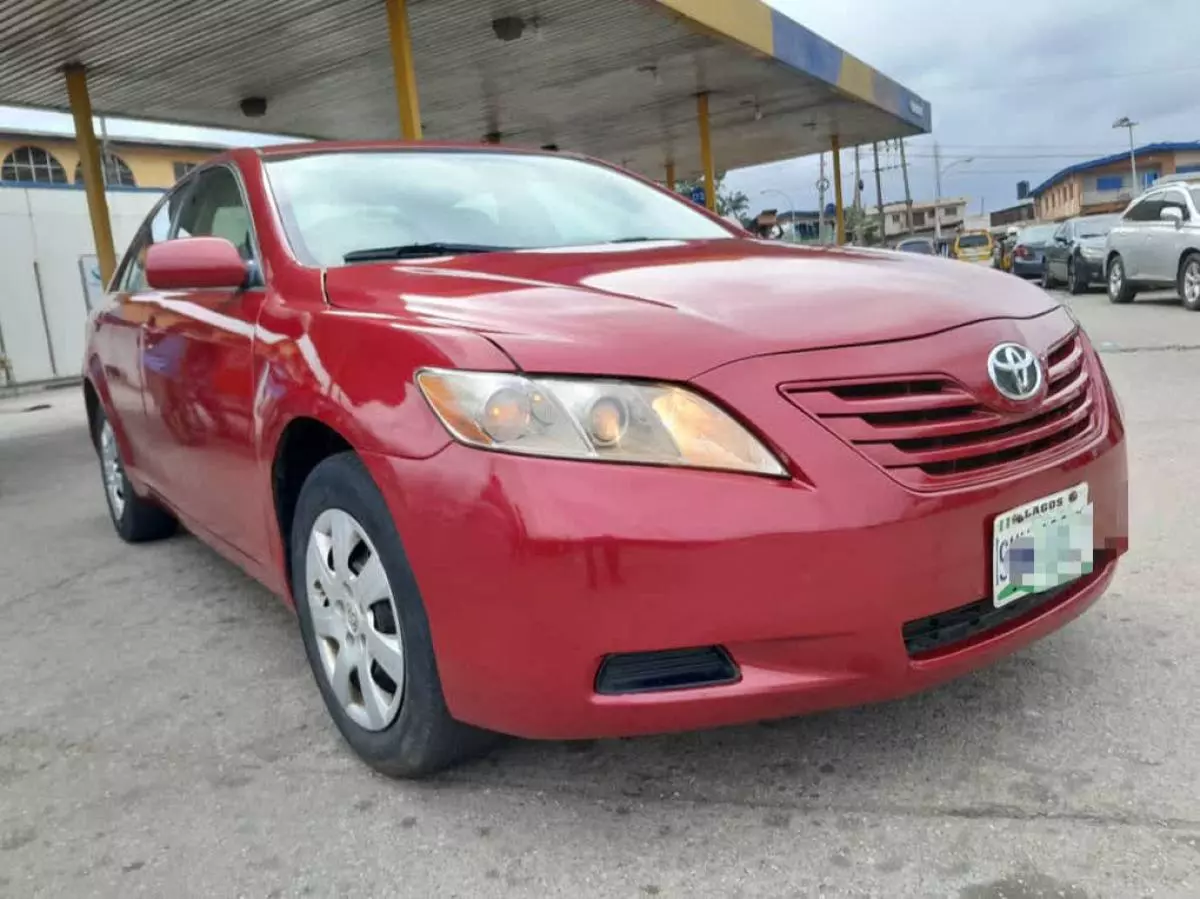 Toyota Camry   - 2007