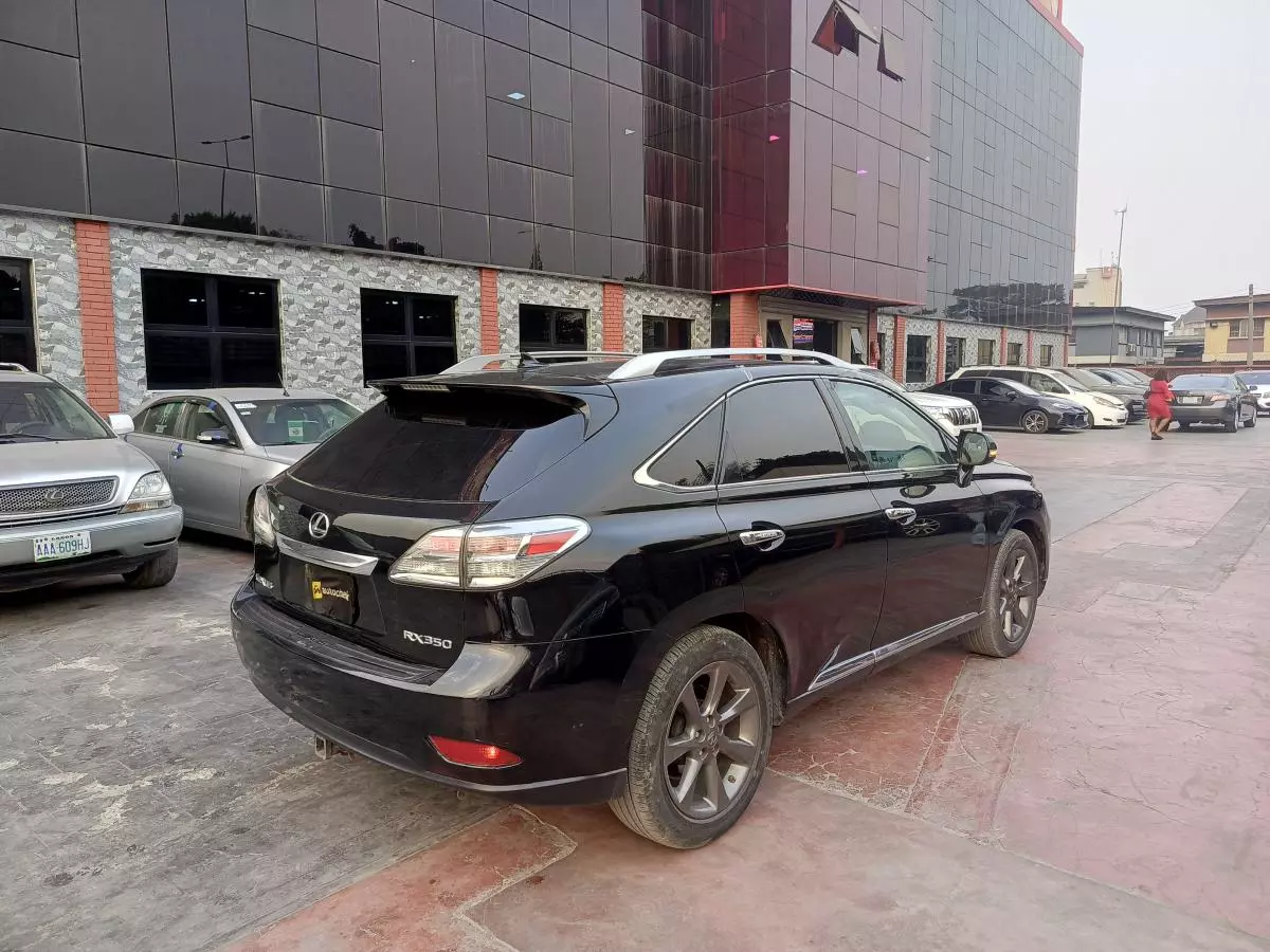 Lexus RX 350   - 2010