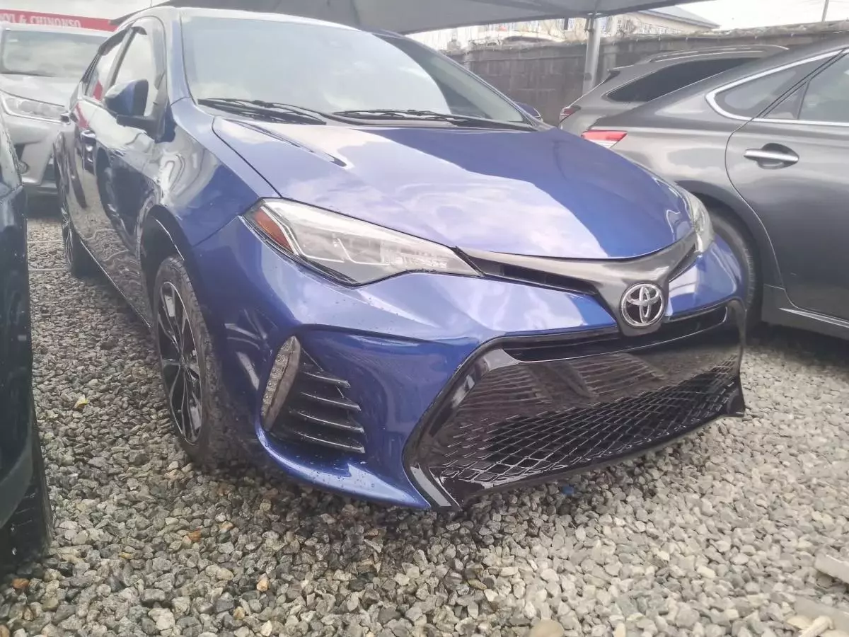 Toyota Corolla   - 2018