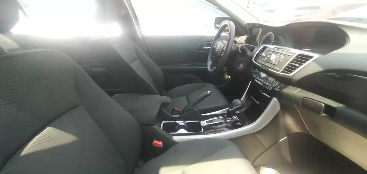 Honda Accord - 2017