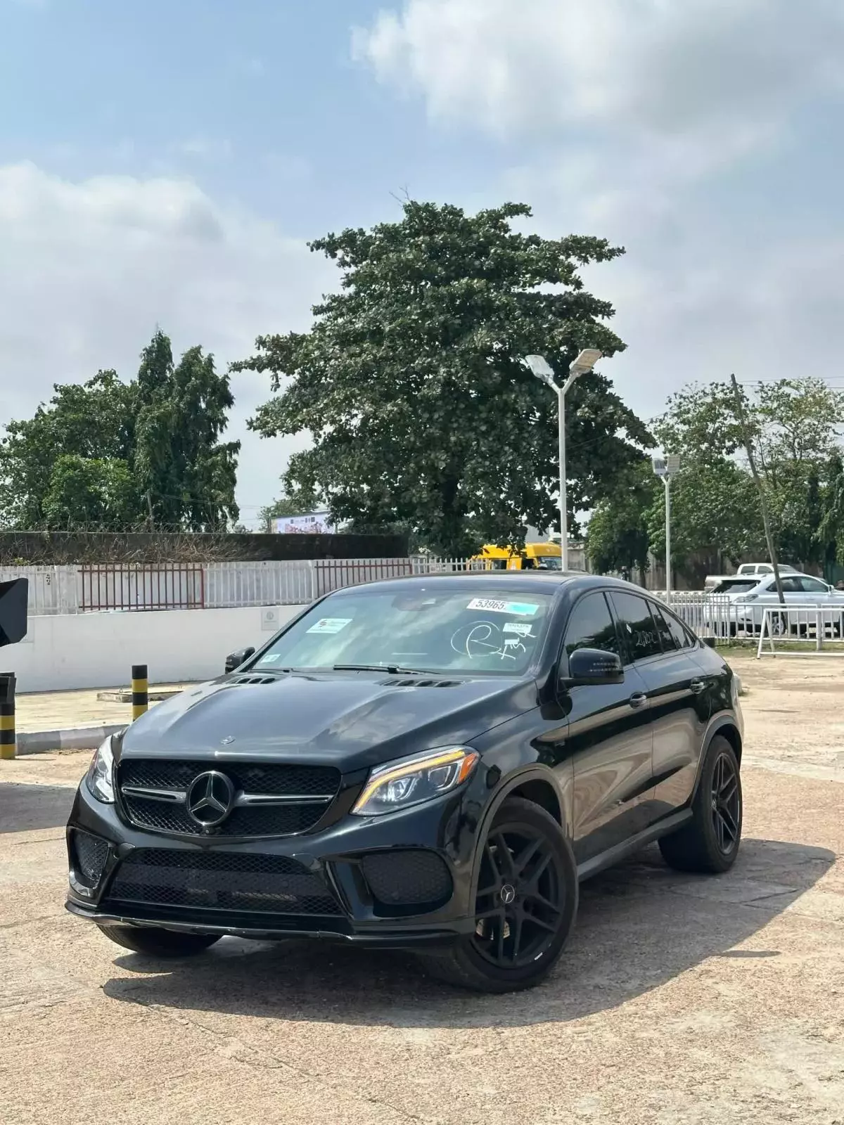 Mercedes-Benz GLE 43 AMG   - 2017