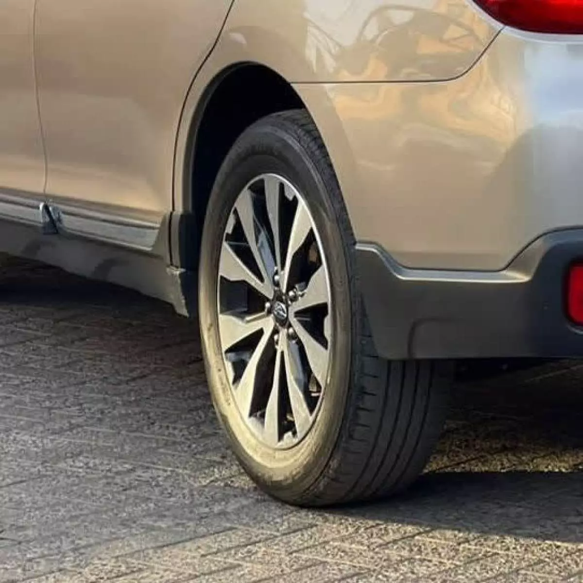 Subaru Outback - 2016