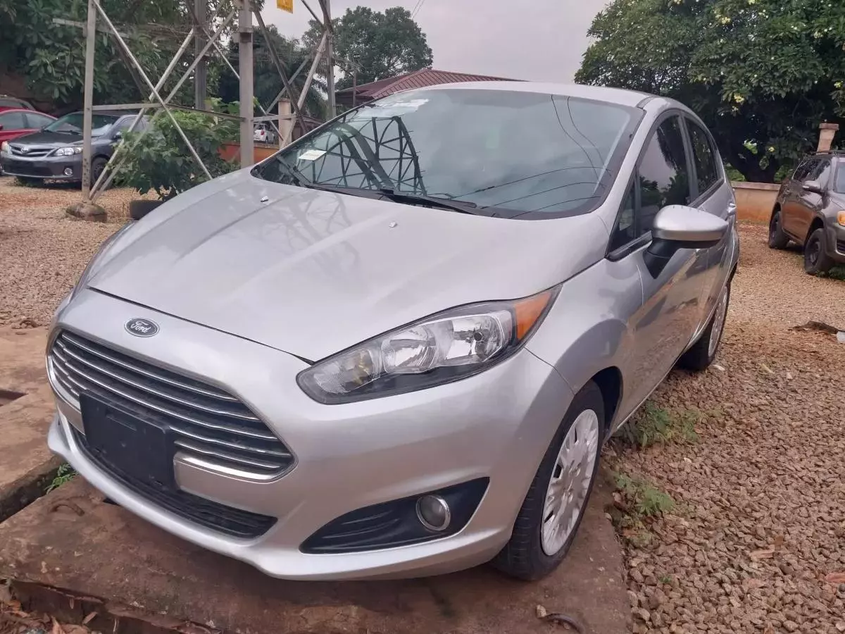 Ford Fiesta   - 2014