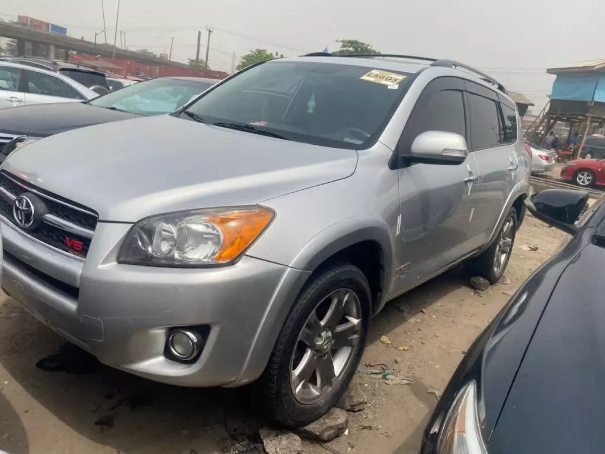 Toyota RAV 4 - 2009