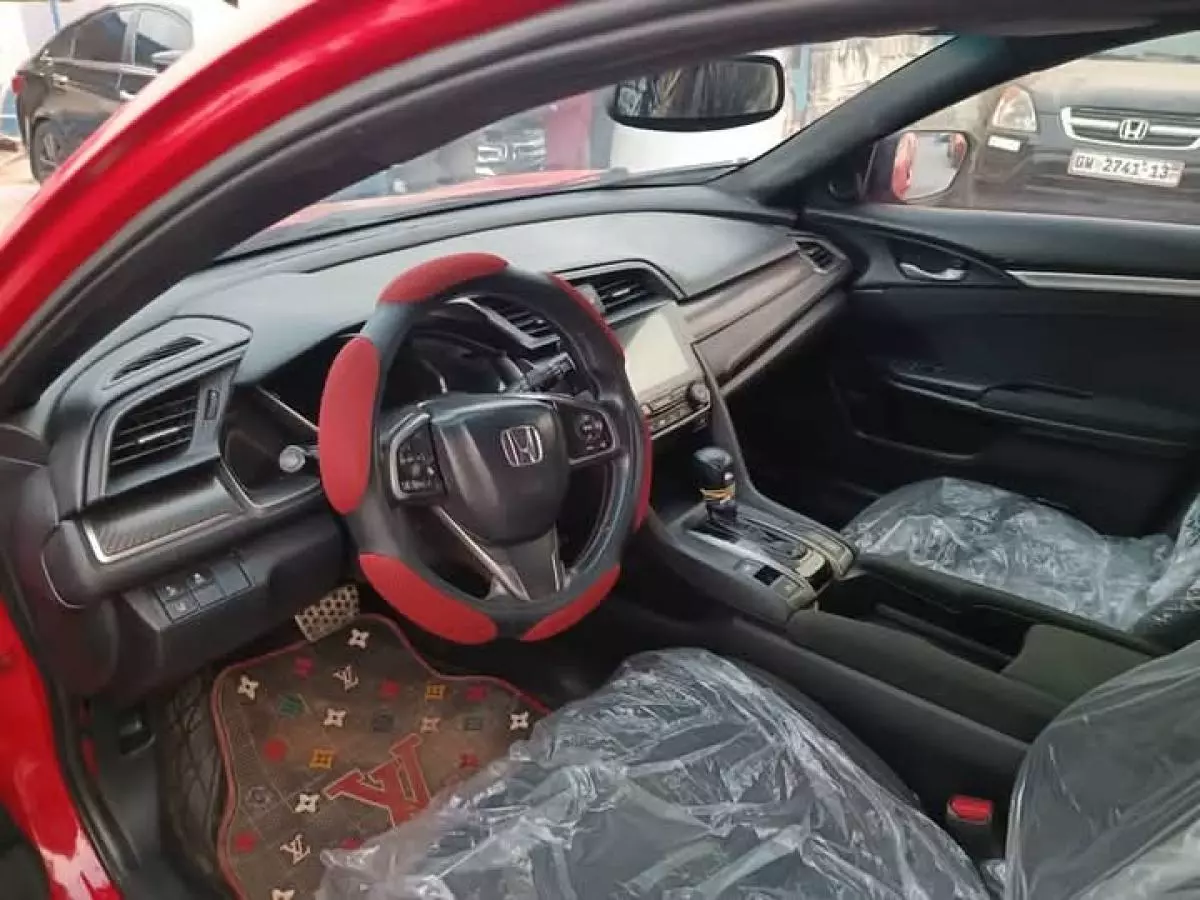 Honda Civic   - 2019