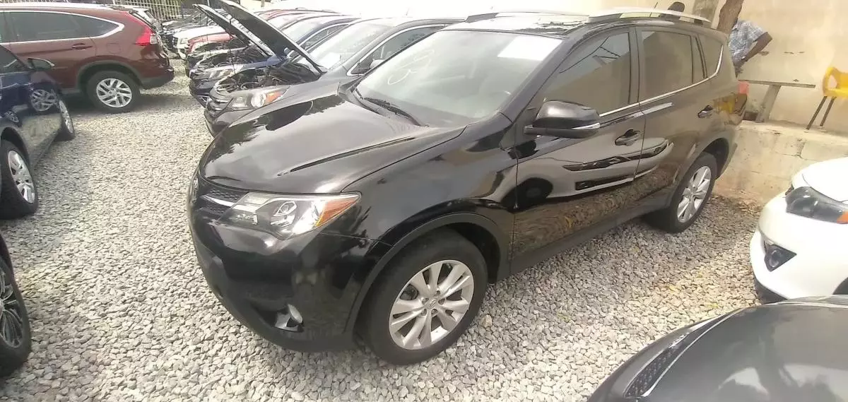 Toyota RAV 4 - 2013