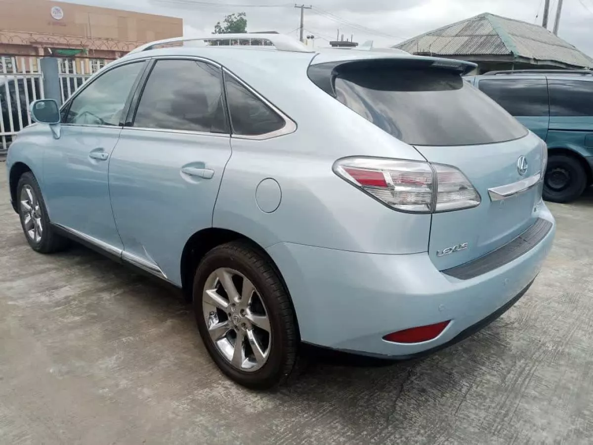 Lexus RX 350   - 2010