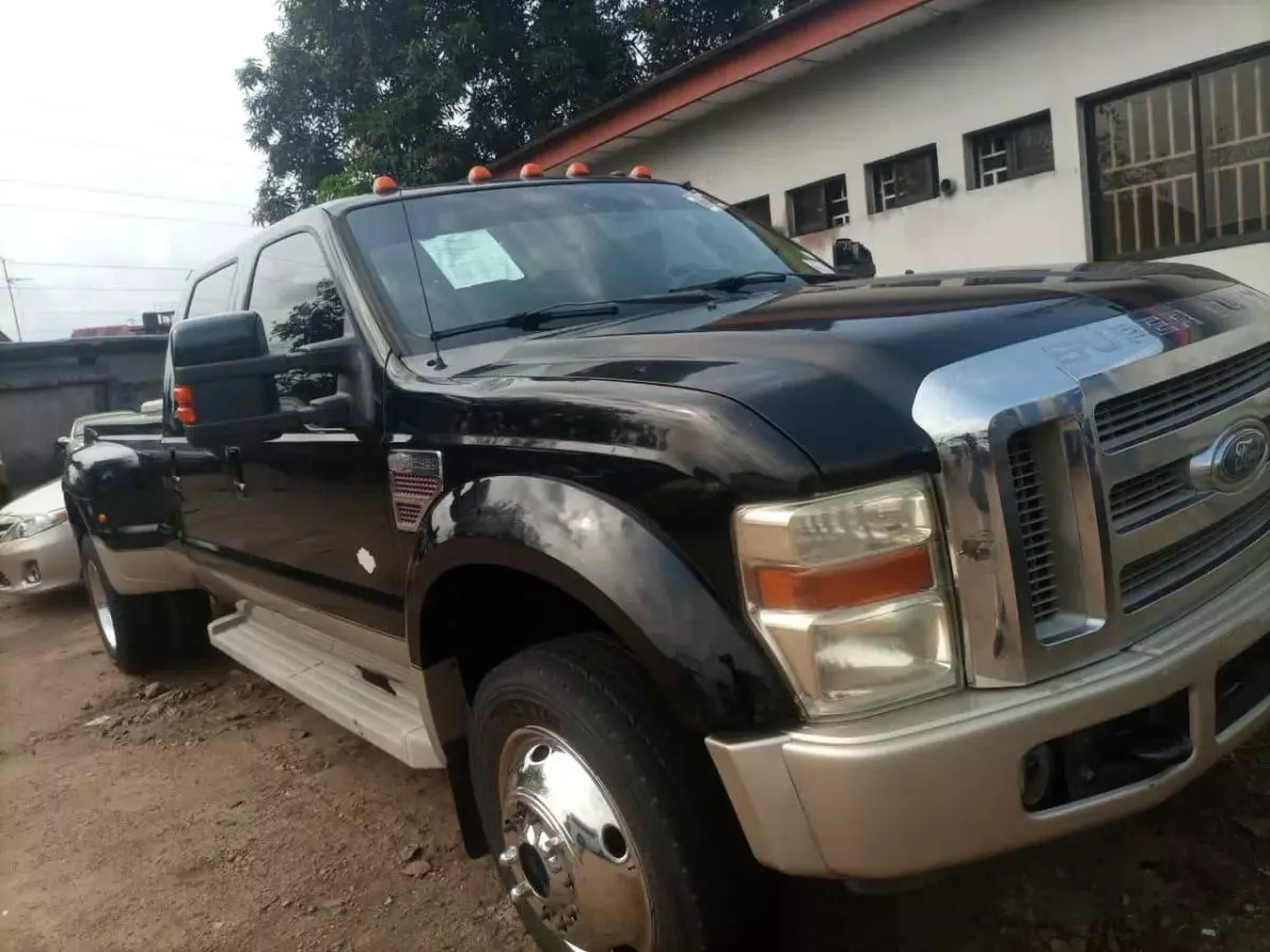 Ford F 450 - 2008