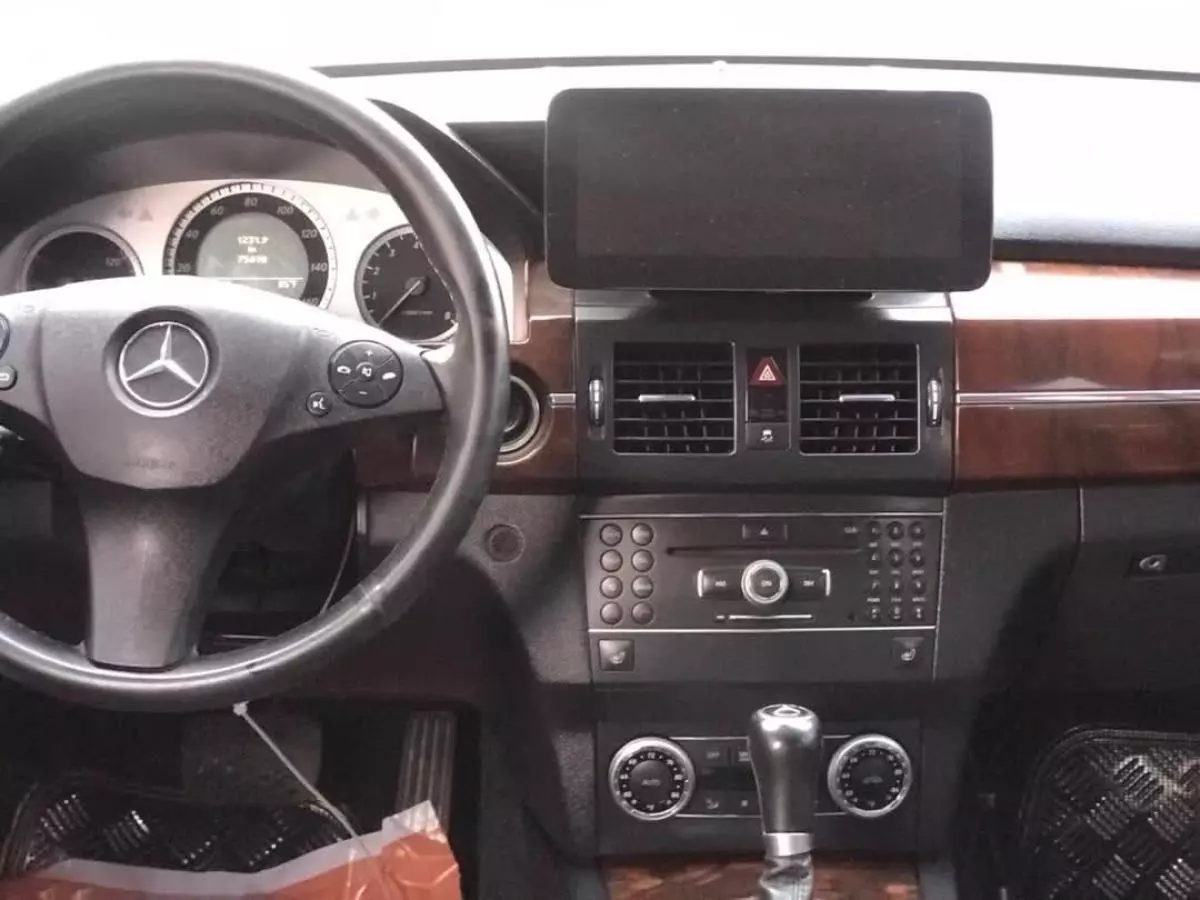 Mercedes-Benz GLK 350 - 2012
