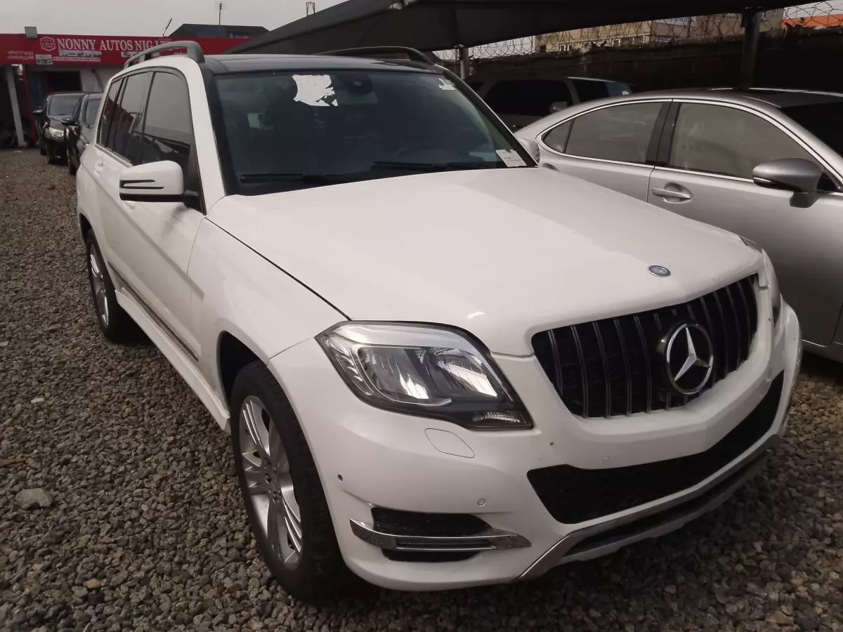 Mercedes-Benz GLK 350   - 2015