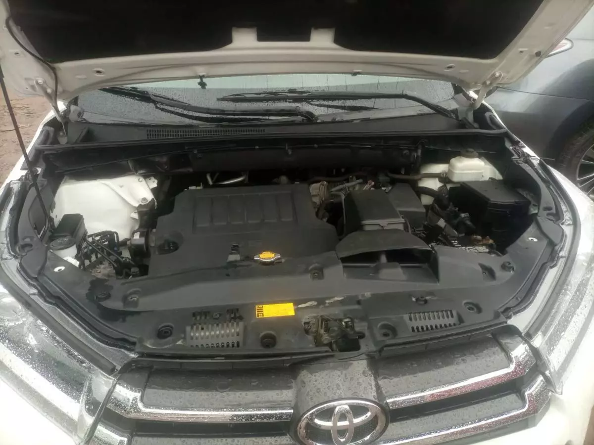 Toyota Highlander - 2015