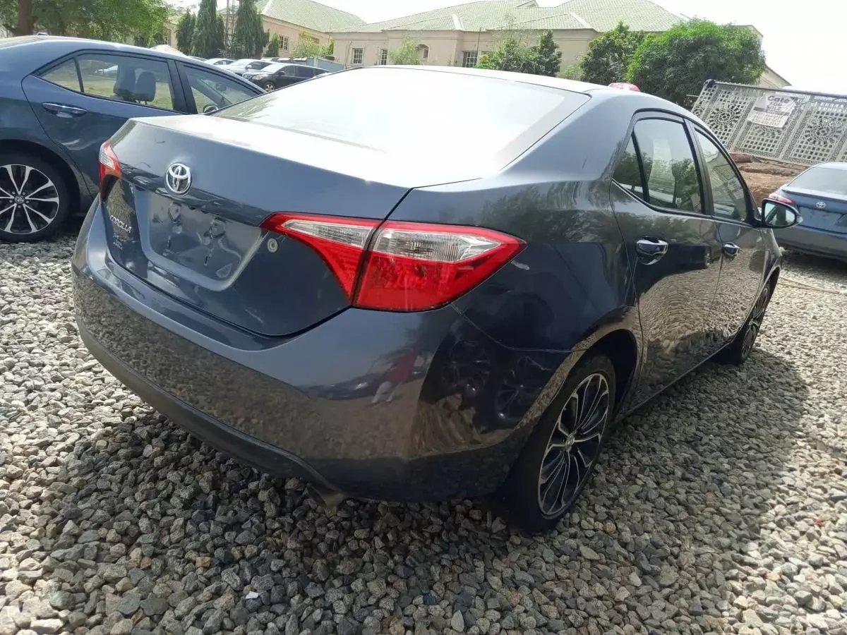 Toyota Corolla Sport   - 2015