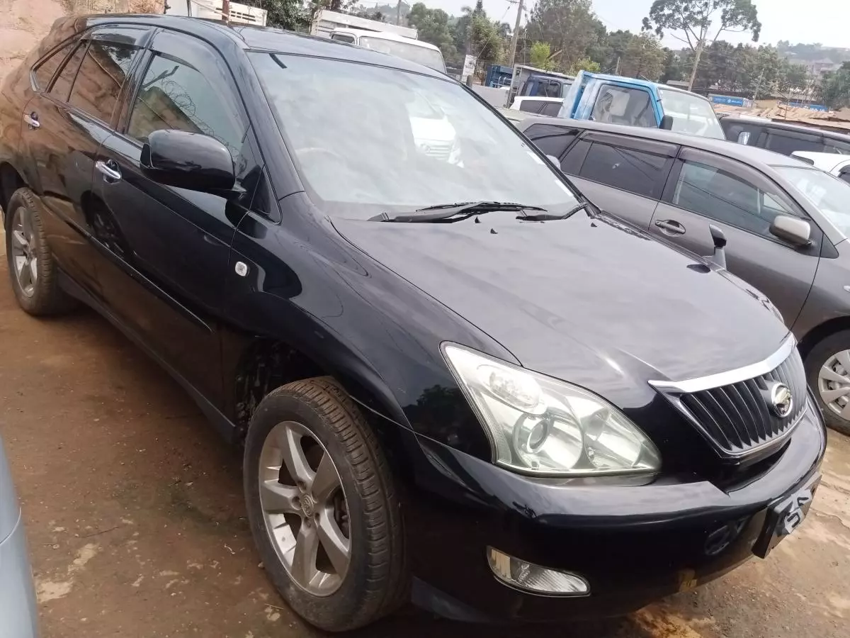 Toyota Harrier   - 2009