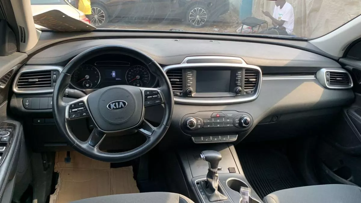 KIA Sorento   - 2019