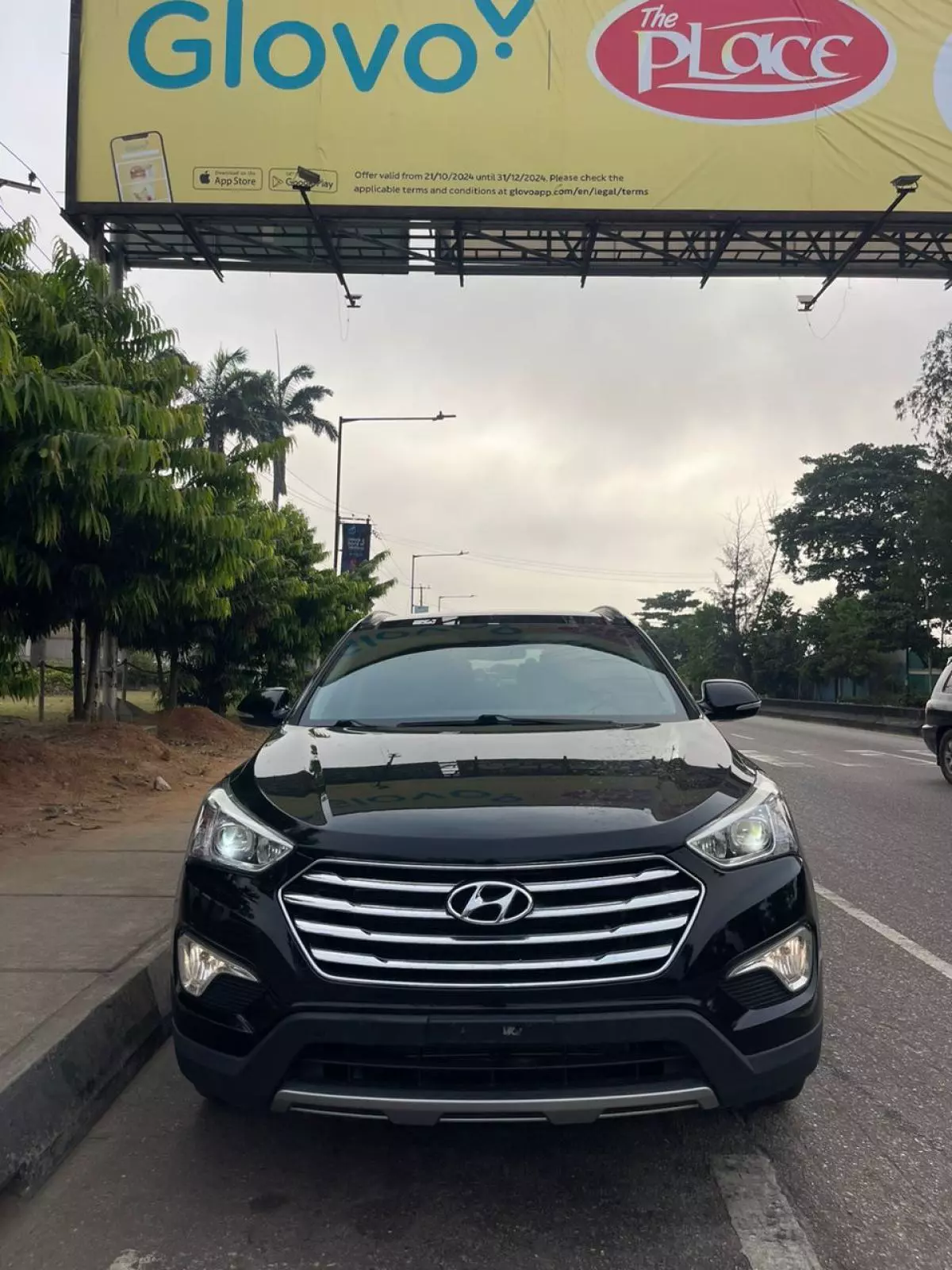 Hyundai Santa Fe   - 2016