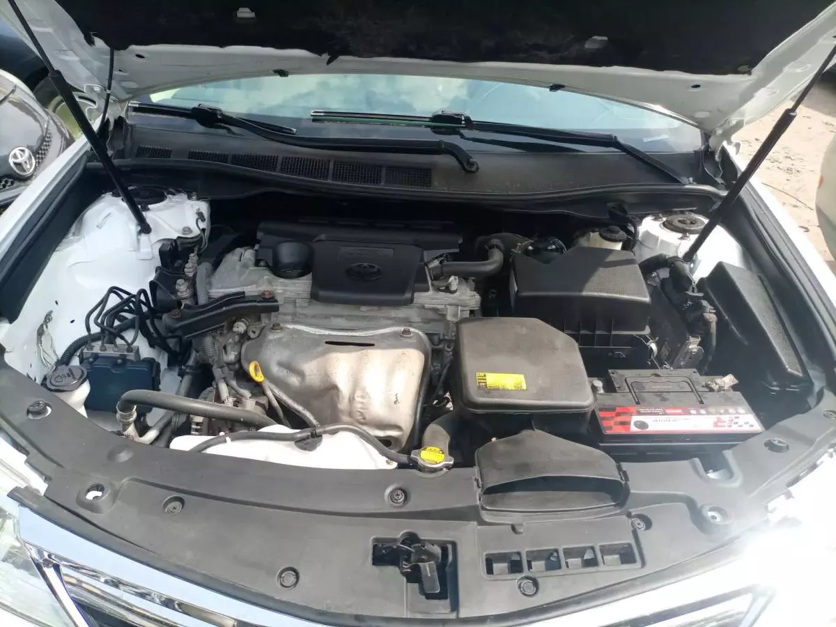 Toyota Camry - 2014