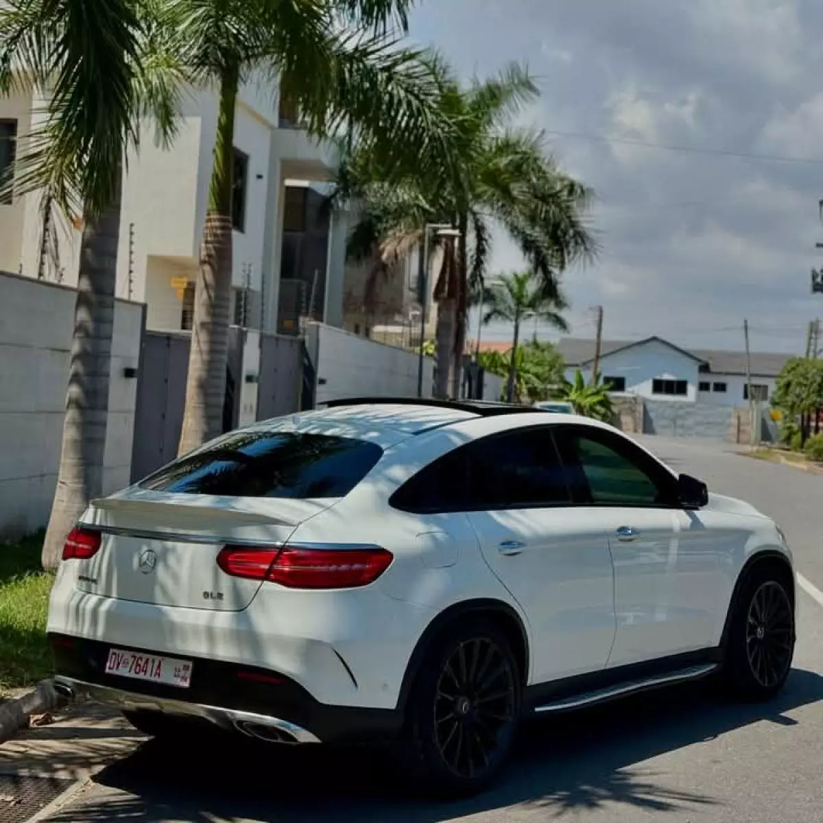 Mercedes-Benz GLE 43 AMG   - 2018