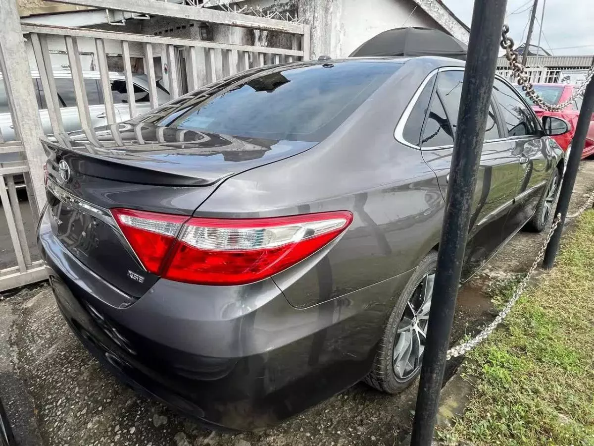 Toyota Camry   - 2015