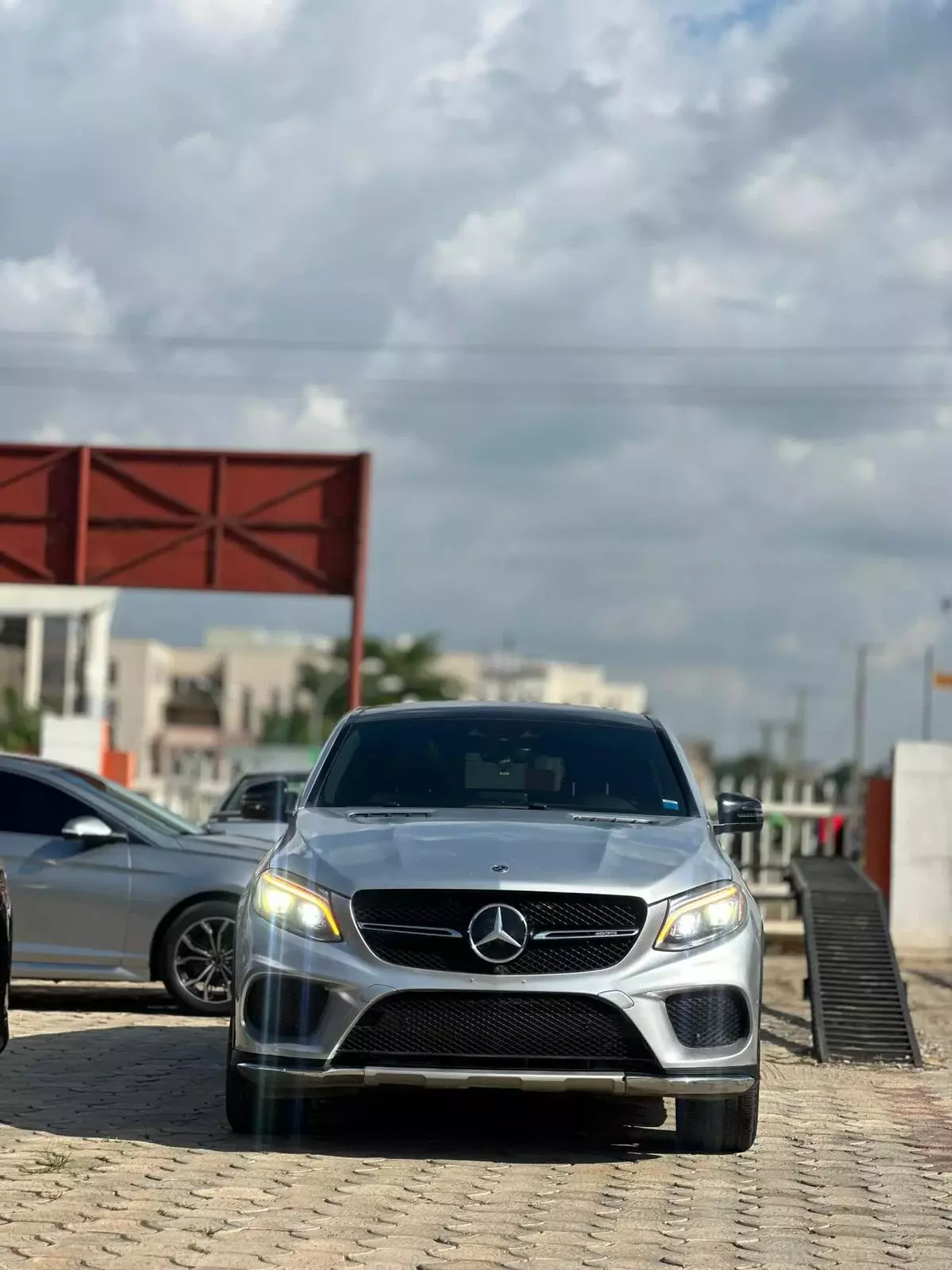 Mercedes-Benz GLE 43 AMG   - 2017