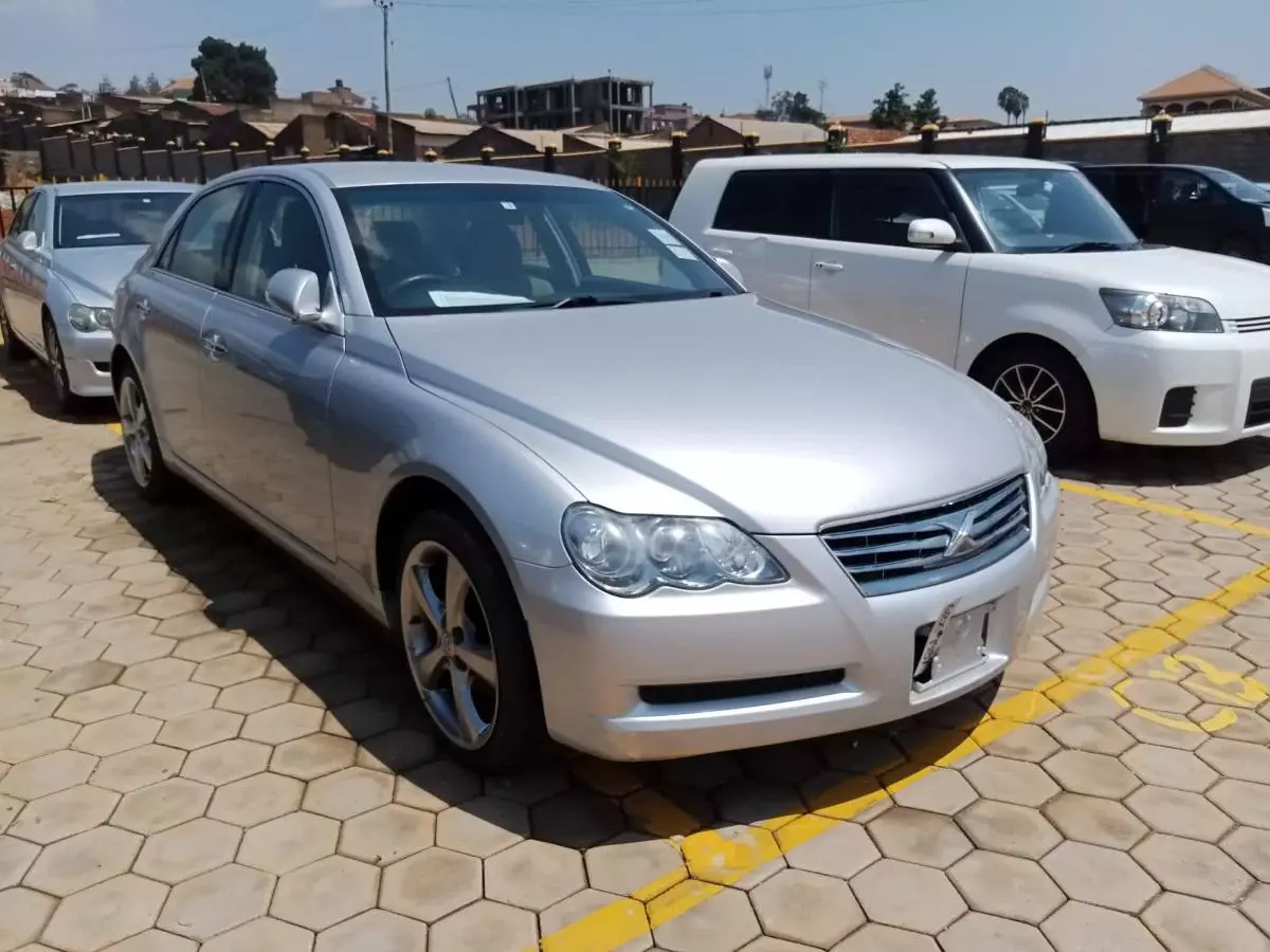 Toyota Mark X   - 2009