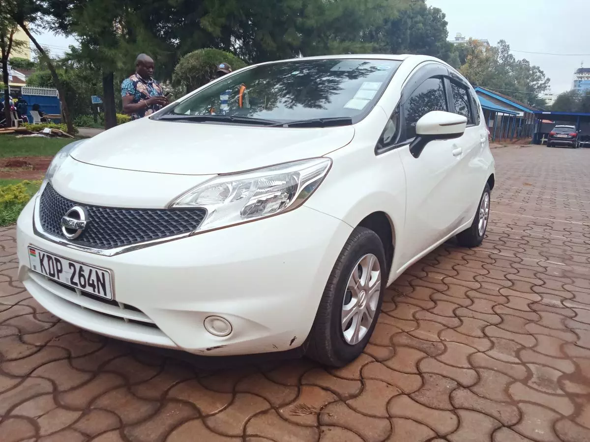 Nissan Note   - 2016