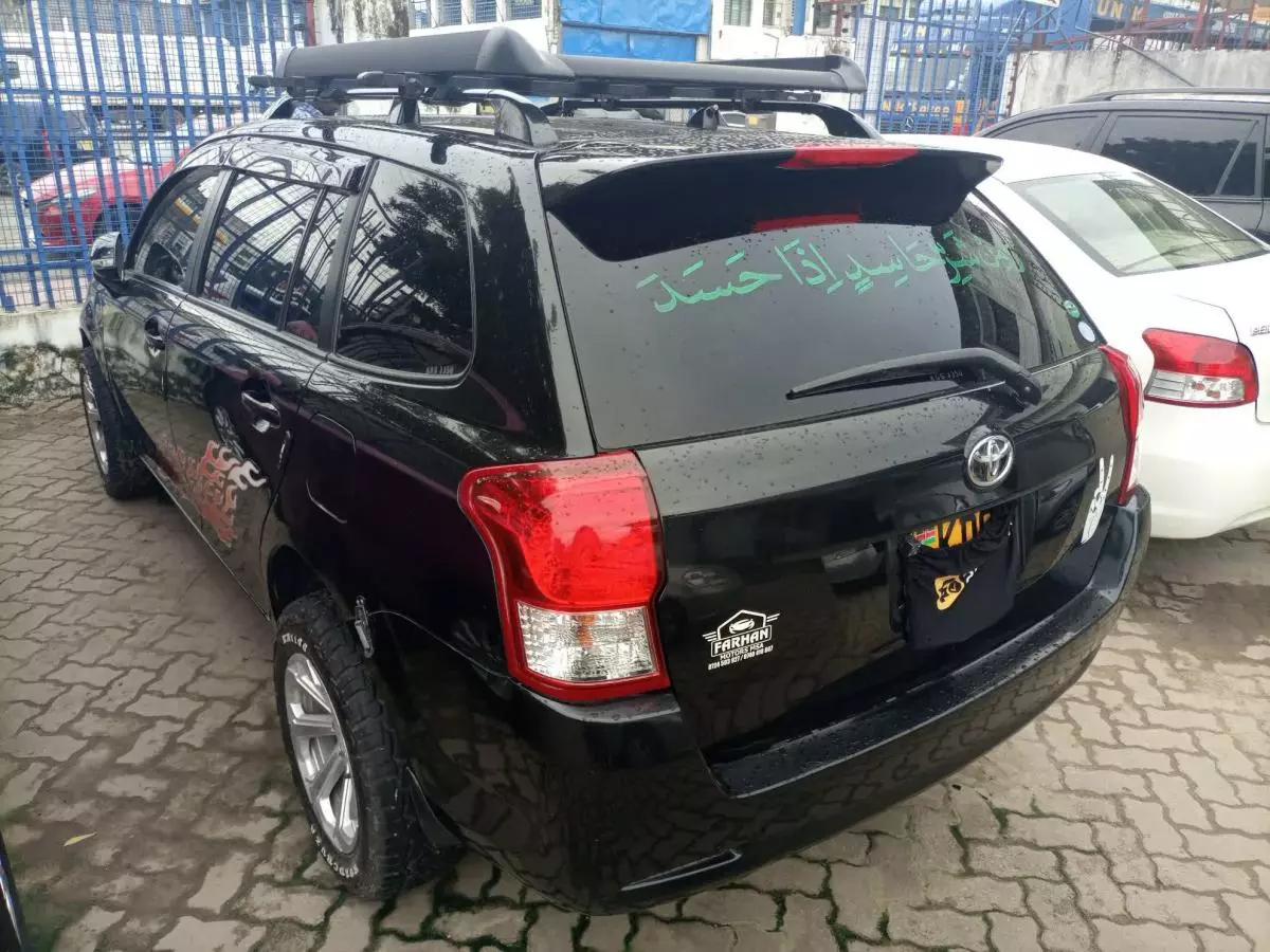 Toyota Fielder  - 2014