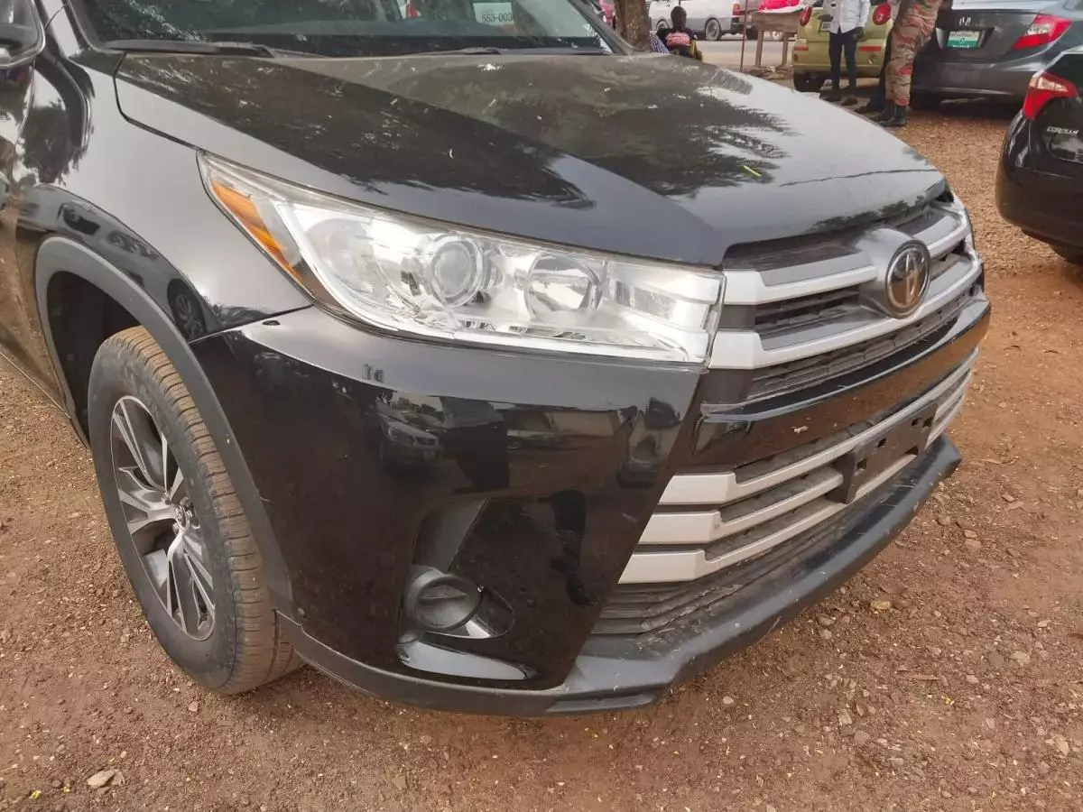 Toyota Highlander - 2017