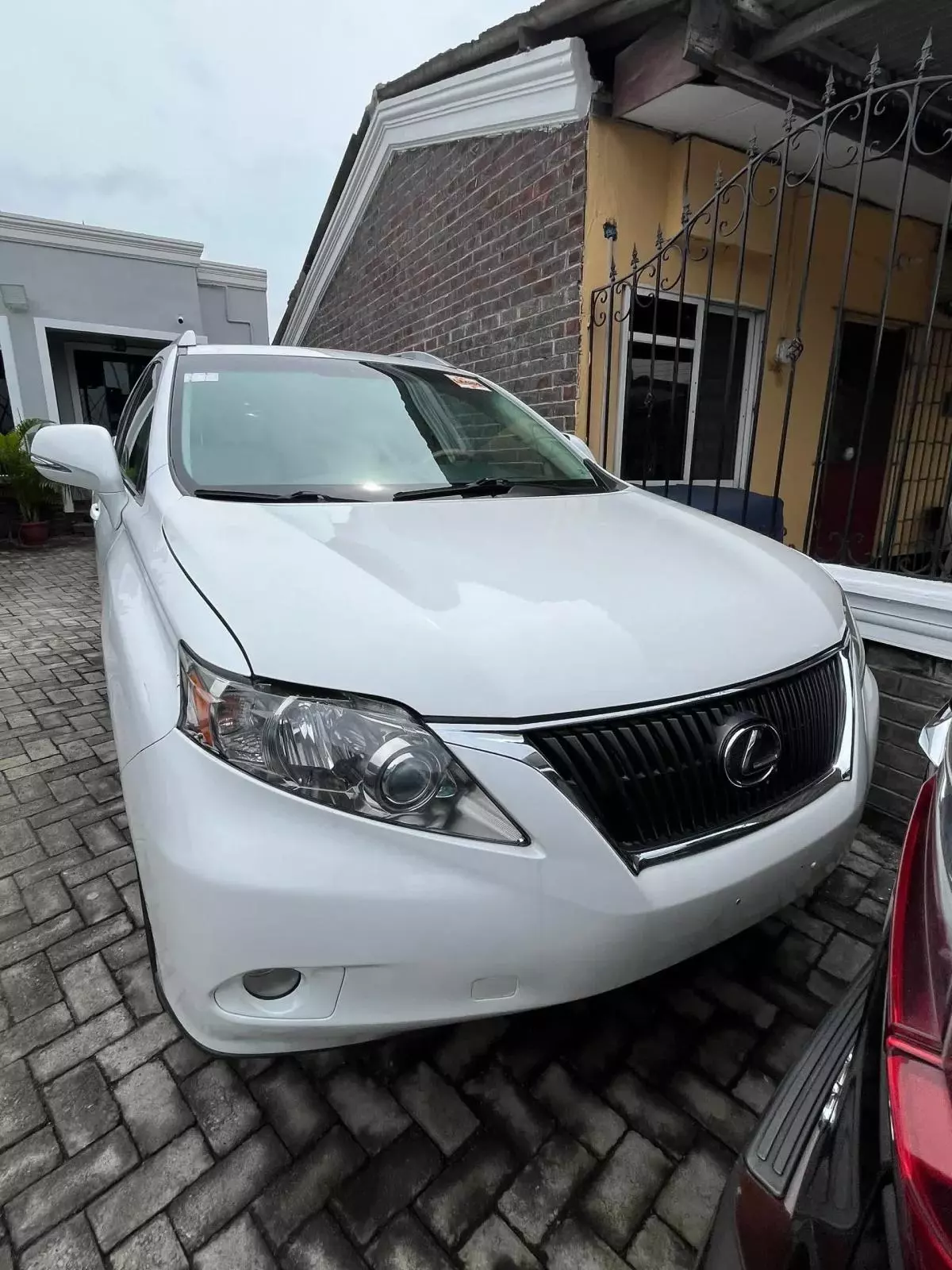 Lexus RX 350   - 2011