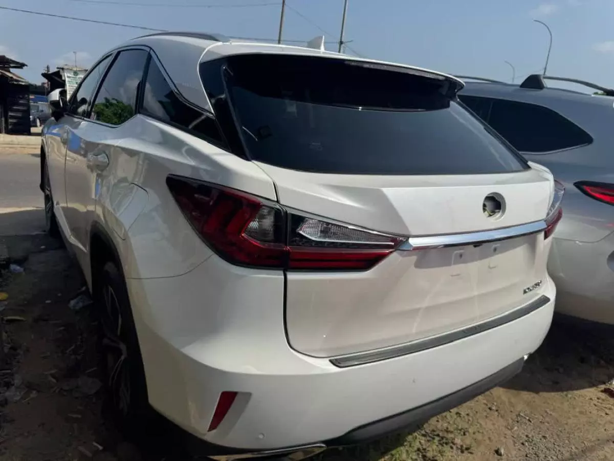 Lexus RX 350   - 2017