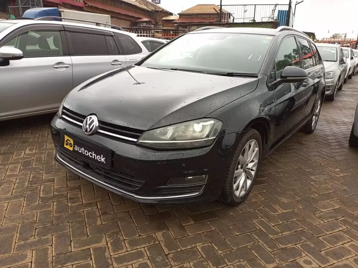 Volkswagen Golf - 2015