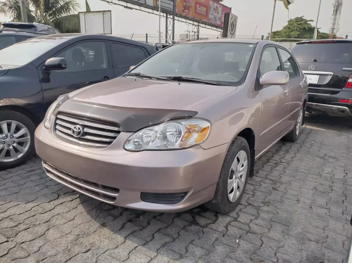 Toyota Corolla - 2003