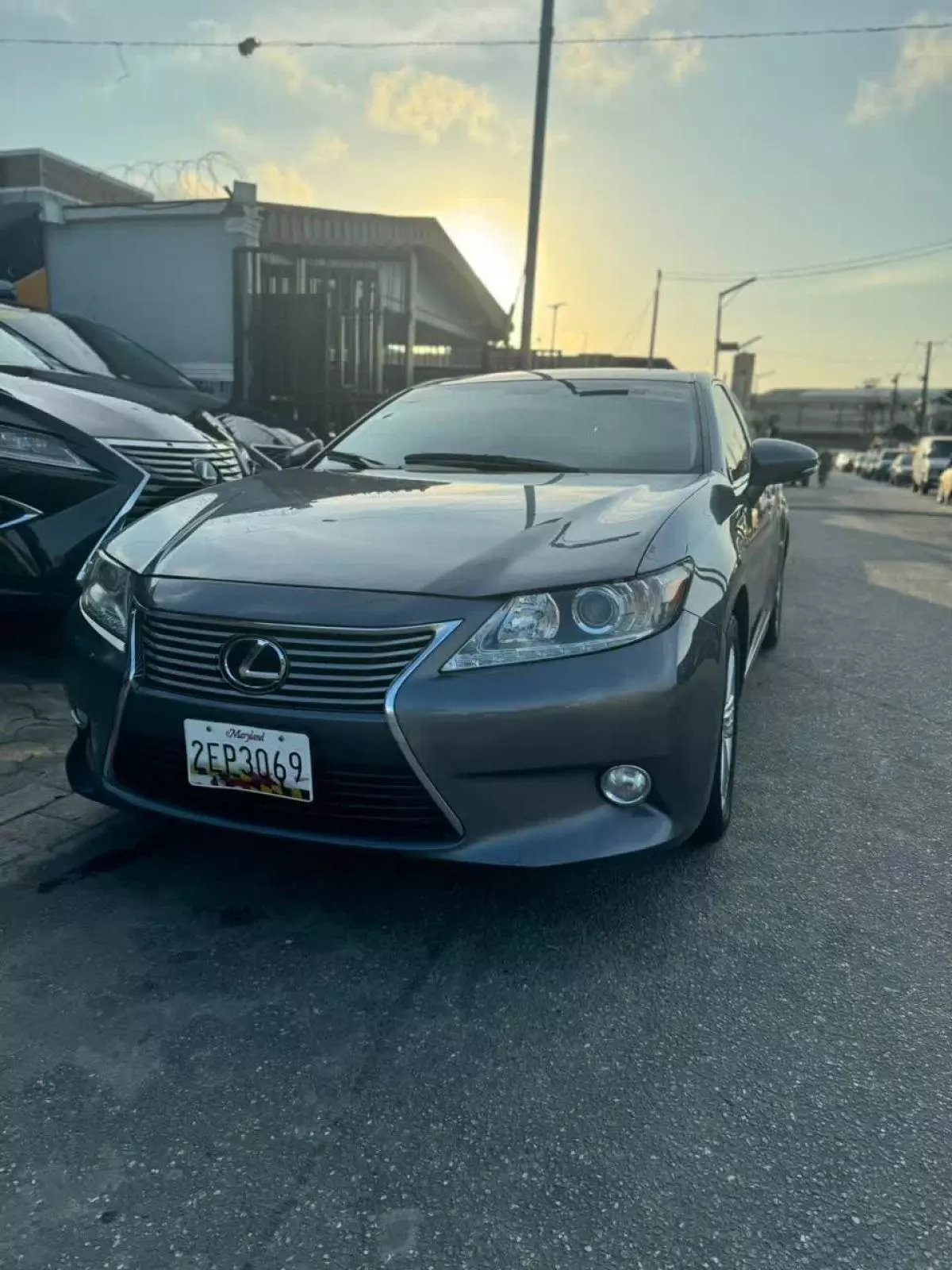 Lexus ES 350   - 2013